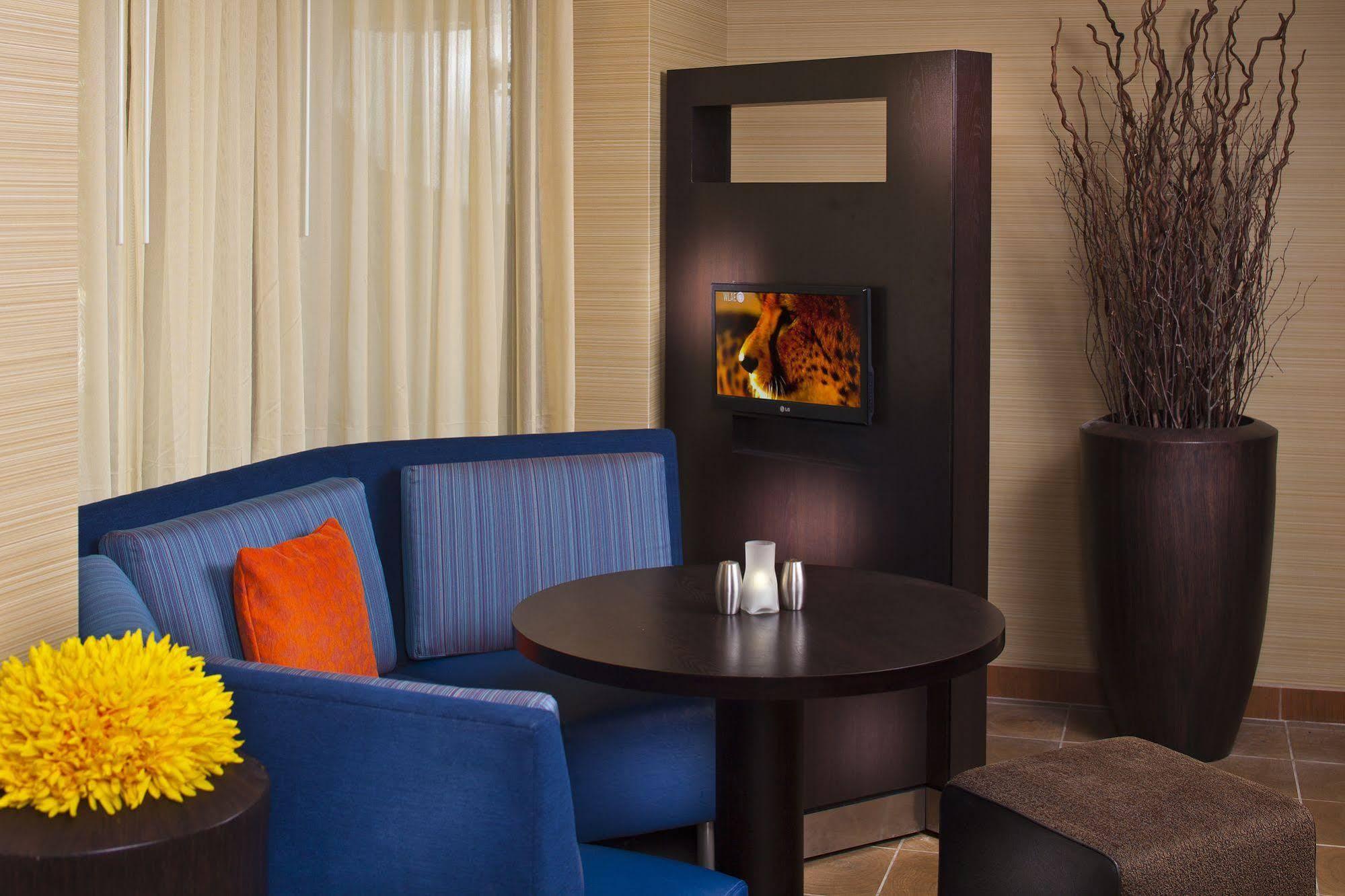Spark By Hilton Birmingham Colonnade Eksteriør billede